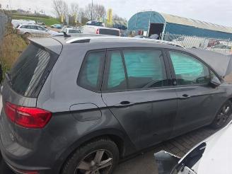 Vrakbiler auto Volkswagen Golf Sportsvan  2017/1