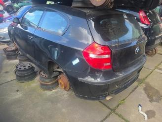 BMW 1-serie 1 serie (E81), Hatchback 3-drs, 2006 / 2012 116i 2.0 16V picture 2