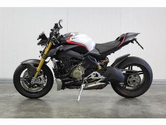 krockskadad bil motor Ducati Streetfighter V4 SP 2022/1