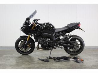 krockskadad bil motor Yamaha  FZ8 2012/2
