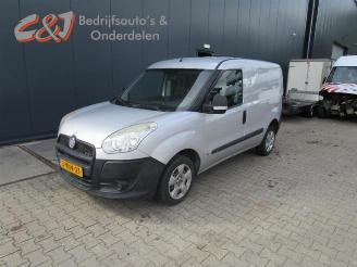 Auto da rottamare Fiat Doblo Doblo Cargo (263), Van, 2010 1.3 MJ 16V DPF Euro 5 2011/5