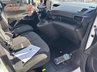 Peugeot Partner Partner (EA//EF/EN/EU), Van, 2018 1.6 BlueHDI 75 picture 20