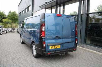 Renault Trafic 1.6 dCi T27 L1H1 Turbo2 Energy airco navi 3 zits zijschade picture 3