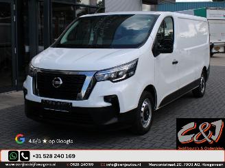 krockskadad bil bedrijf Nissan Primastar 2.0 dCi L2H1 N-Connecta airco navi cruise 3 zits trafic vivaro 2022/7