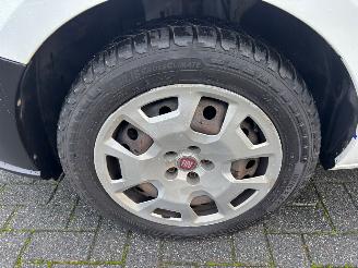 Fiat Doblo Fiat Doblò Cargo 1.4 T-Jet Natural Power L2H1 Maxi picture 21