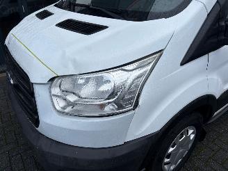 Ford Transit  picture 12