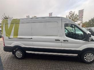 Ford Transit  picture 8