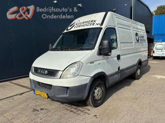 Auto da rottamare Iveco Daily New Daily IV, Van, 2006 / 2011 35C13V, C13V/P, S13V, S13V/P 2010/6