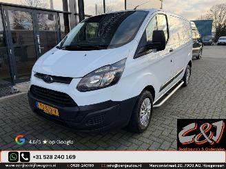 krockskadad bil bedrijf Ford Transit Custom  2014/7