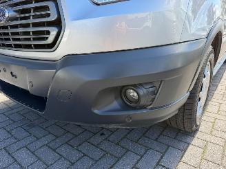 Ford Transit  picture 16
