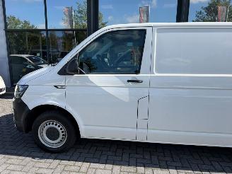 Volkswagen Transporter  picture 3