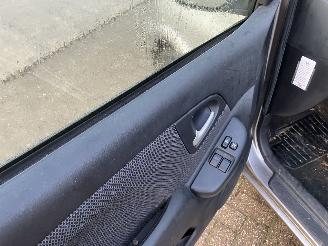 Toyota Yaris-verso gereserveerd picture 10