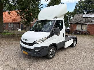danneggiata veicoli commerciali Iveco  40C21 3.0 300 2015/7