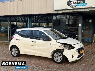 Schadeauto Hyundai I-10 1.0 i-Drive Cruise Control Elektrische Ramen 2022/2