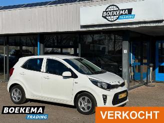 skadebil auto Kia Picanto 1.0 CVVT EconomyPlusLine Airco 2019/5