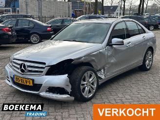 Mercedes C-klasse 200 184PK Avantgarde Automaat Navigatie Memory Stoelverw. picture 4