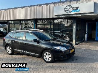 Vaurioauto  passenger cars Renault Mégane Estate 1.4 TCe 131PK Expression Navigatie Airco Cruise PDC 2010/7