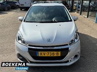 Peugeot 208 1.2 PureTech Blue Lion Navigatie Airco Cruise picture 5