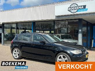 Unfallwagen BMW 1-serie 116i Business Line Cruise Climate Trekhaak 2009/10