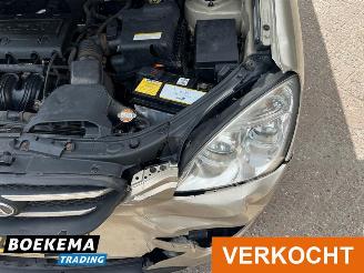 Kia Carens 2.0 CVVT X-ecutive 7p. Aut. Navigatie Climate Cruise picture 11