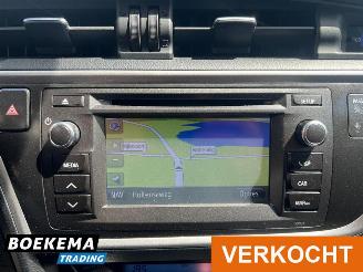Toyota Auris 1.8 Hybrid Executive Navigatie Climate Cruise PDC picture 26