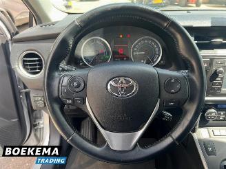 Toyota Auris 1.8 Hybrid Executive Navigatie Climate Cruise PDC picture 23