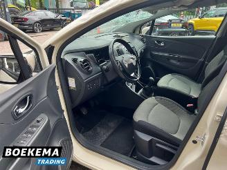 Renault Captur 0.9 TCe Expression Keyless Airco Cruise Trekh. picture 25