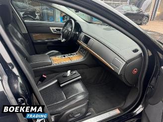 Jaguar XF 3.0 V6 Premium Luxury AUT Keyless Climate Cruise picture 15