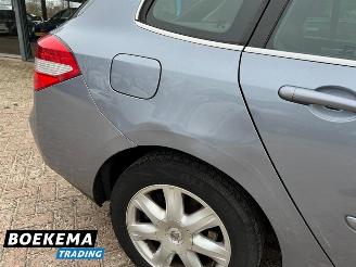 Renault Laguna Estate 2.0 16V T 170PK Automaat Dynamque Navi Clima Cruise picture 8