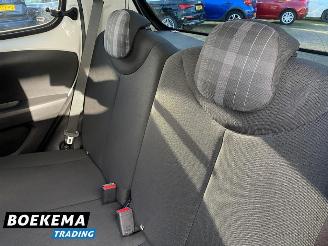 Peugeot 108 1.0 e-VTi Active Airco Cruise 5-Drs picture 18