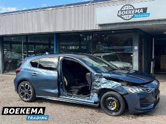 skadebil auto Ford Focus 1.0 Hybrid ST Line Keyless LED Climate Navi Cruise PDC 2023/9