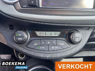 Toyota Yaris 1.5 Full Hybrid Aspiration Climate Cruise Navi Camera picture 31