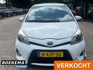 Toyota Yaris 1.5 Full Hybrid Aspiration Climate Cruise Navi Camera picture 5