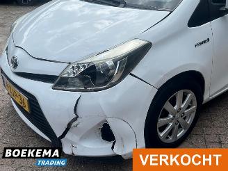 Toyota Yaris 1.5 Full Hybrid Aspiration Climate Cruise Navi Camera picture 7