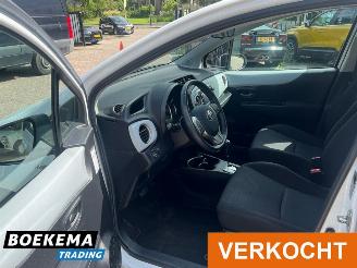 Toyota Yaris 1.5 Full Hybrid Aspiration Climate Cruise Navi Camera picture 18