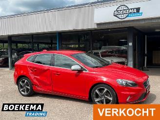 Auto incidentate Volvo V-40 1.6 T2 Summum R-Design Navi Climate Cruise PDC 2015/4