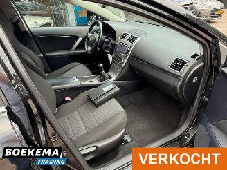Toyota Avensis wagon 1.8 VVTi Business Navigatie Harman Kardon Camera PDC Cruise picture 17