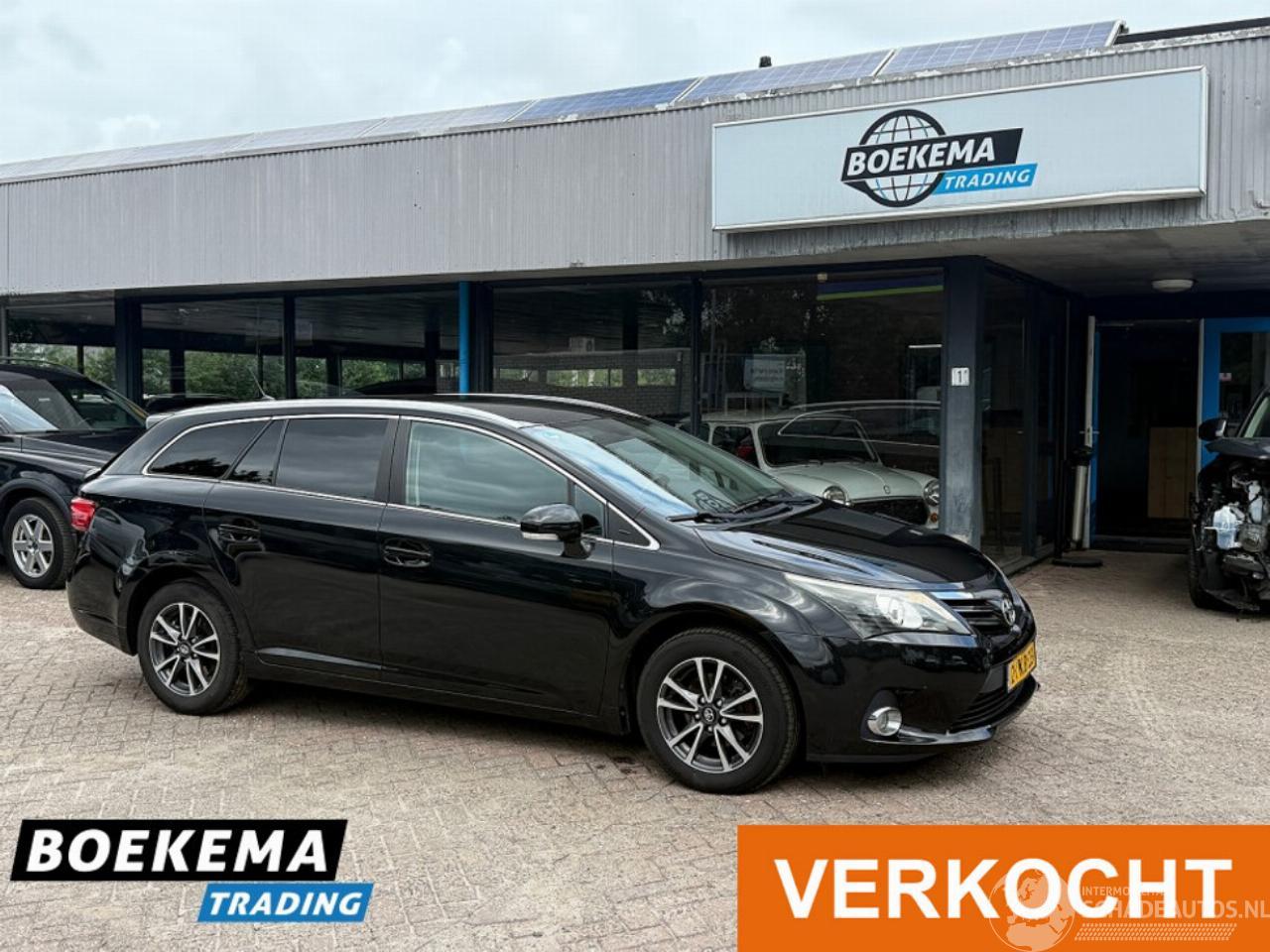 Toyota Avensis wagon 1.8 VVTi Business Navigatie Harman Kardon Camera PDC Cruise