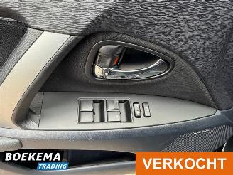 Toyota Avensis wagon 1.8 VVTi Business Navigatie Harman Kardon Camera PDC Cruise picture 13