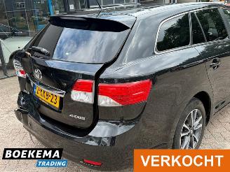 Toyota Avensis wagon 1.8 VVTi Business Navigatie Harman Kardon Camera PDC Cruise picture 8