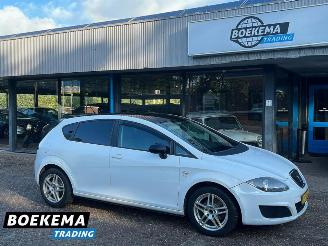 krockskadad bil auto Seat Leon 1.2 TSI Reference Airco Camera 5-Deurs 2010/10