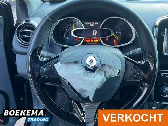 Renault Clio 0.9 TCe Expression Navi Cruise Airco picture 22