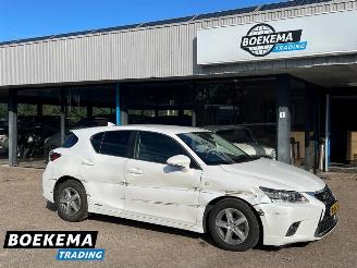 Avarii autoturisme Lexus Ct 200h 25th Edition Keyless Navi Camera Climate PDC 2015/12
