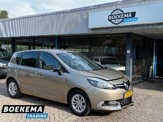 Coche accidentado Renault Scenic 1.2 TCe 131PK Limited Navigatie Climate 6-Hand 2014/11
