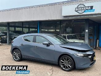 Coche accidentado Mazda 3 2.0 e-SkyActiv-G M Hybrid Virtual Keyless Bose Navi 2019/6