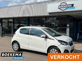 krockskadad bil auto Peugeot 108 1.0 e-VTi Active Airco LED 2018/2