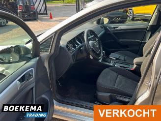 Volkswagen Golf 1.5 TSI Comfort Business DSG Navigatie PDC Climate Cruise picture 18