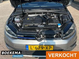 Volkswagen Golf 1.5 TSI Comfort Business DSG Navigatie PDC Climate Cruise picture 8