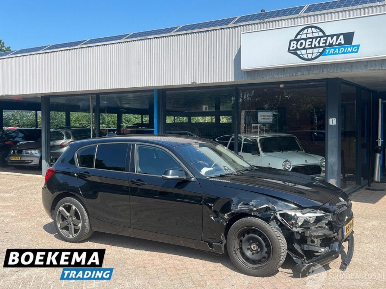 BMW 1-serie 116i Sport Navigatie Cruise Climate