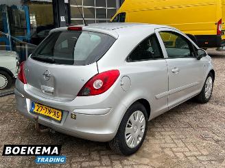 Opel Corsa 1.2-16V Enjoy Trekhaak Metalic picture 2
